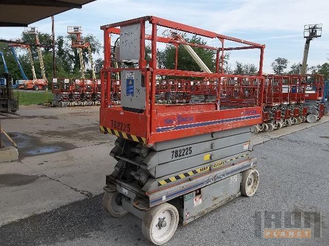 Skyjack SJ3226