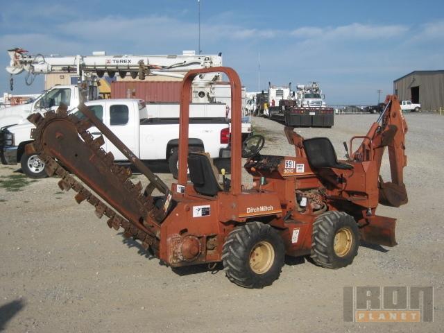 Ditch Witch 3610DD