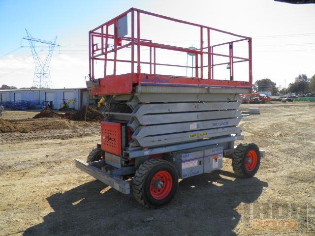 Skyjack SJ8243
