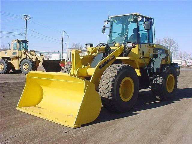 Komatsu WA250-5