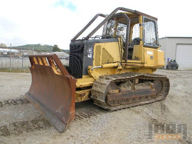 John Deere 700H