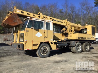 Gradall G660c Gradall G660 Excavators transport quote to Windham, NH. VeriTread Load ...