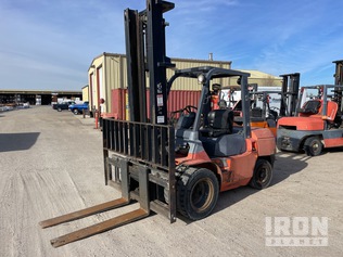Toyota 7FDKU40 Forklifts - Pneumatic Tire transport quote to Laredo, TX ...