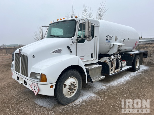 2003 Kenworth T300 3200 gal 4x2 Propane Delivery Truck General Freight ...