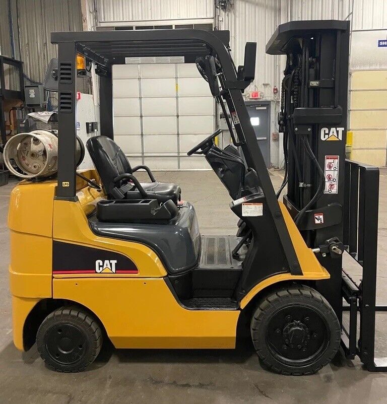 Caterpillar 2C5000 Forklifts - Pneumatic Tire transport quote to Pharr ...