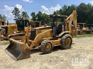 Cat 416B Backhoe Loaders transport quote to Pharr, TX. VeriTread Load ...