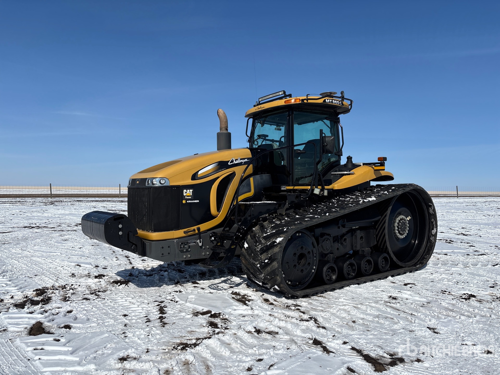 2010 Challenger MT865C Track Tractor General Freight transport