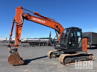 たけし Hitachi ZX135US6 Excavators transport quote to Coulterville, CA