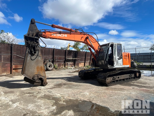 Hitachi ZX225USLC3 Excavators transport quote to Manly, IA