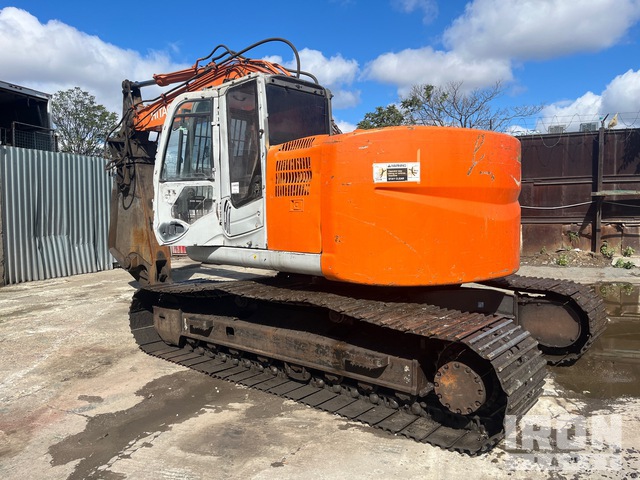 Hitachi ZX225USLC3 Excavators transport quote to Manly, IA