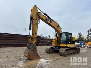 Cat 328DLCR Excavators transport quote to Tampa, FL. VeriTread Load 2156301