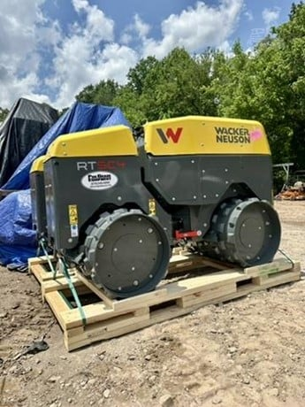 Wacker Neuson Rtsc4 Compactors transport quote to Pleasanton, CA ...