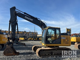 John Deere 130G Excavators transport quote to Silverton, OR. VeriTread ...